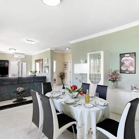 בית נופש Eveas