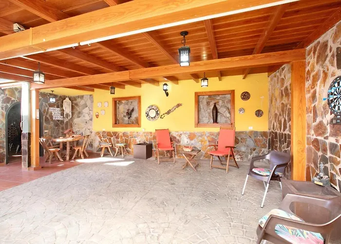 Eveas - With Pool In Tenerife * Candelaria