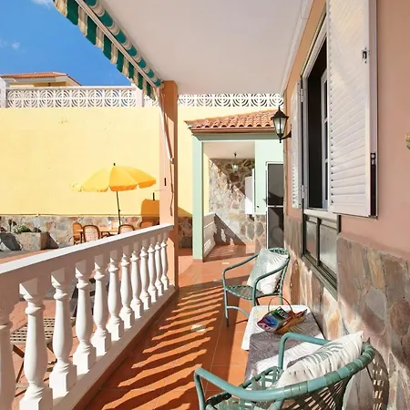 Eveas - With Pool In Tenerife Дом отдыха *